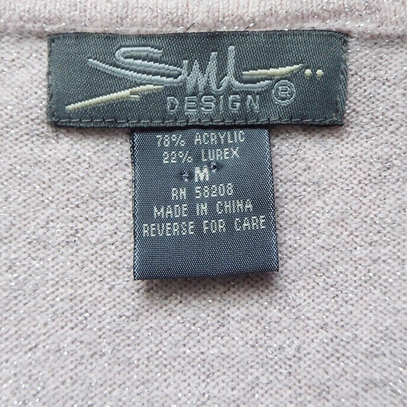 SML Design Beaded Floral V-Neck Sweater - Picture 5 of 5